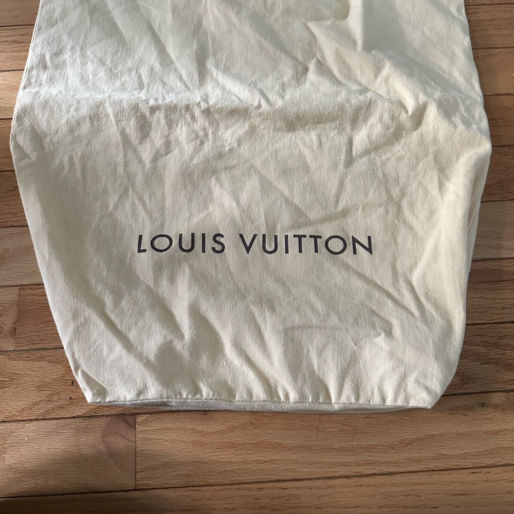 Louis Vuitton Large Dust Bag W 17.5 X L 18 w/ Authentic logo - Picture 2 of 5
